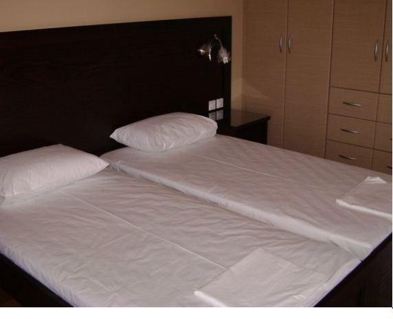 Pantheon Hotel & Suites Nerotriviá Zimmer foto
